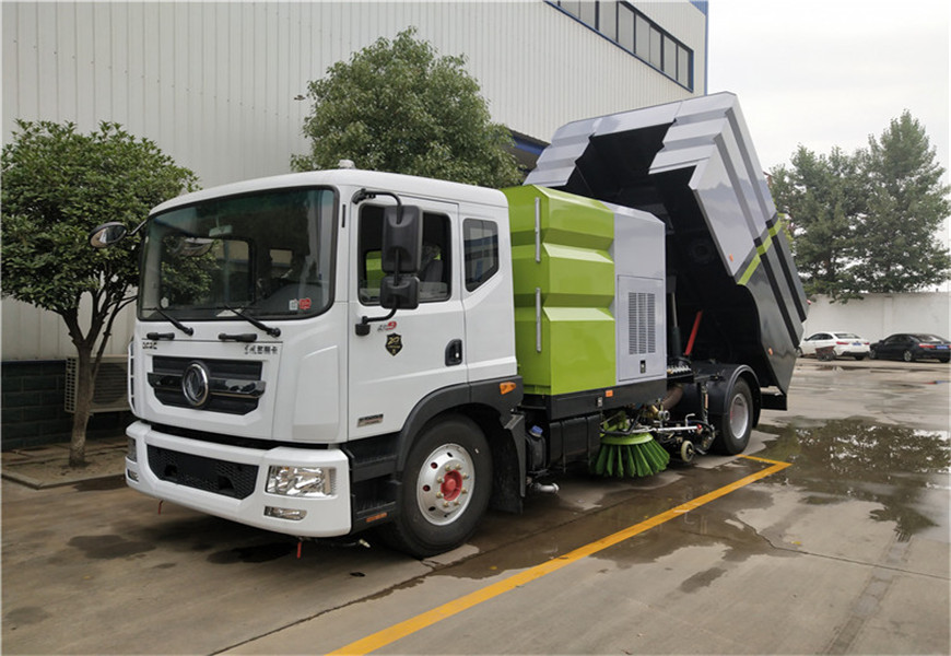 國(guó)六東風(fēng)D9掃路車圖片