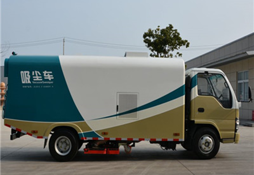 五十鈴小型吸塵車(chē)